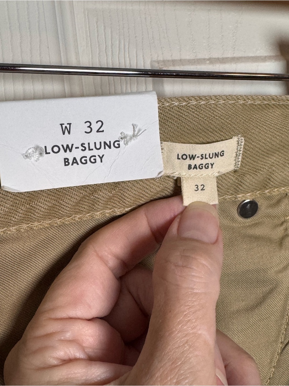NWT Madewell Low-Slung Baggy Pleated Jeans Khaki W32 Airy Denim - Picture 12 of 15